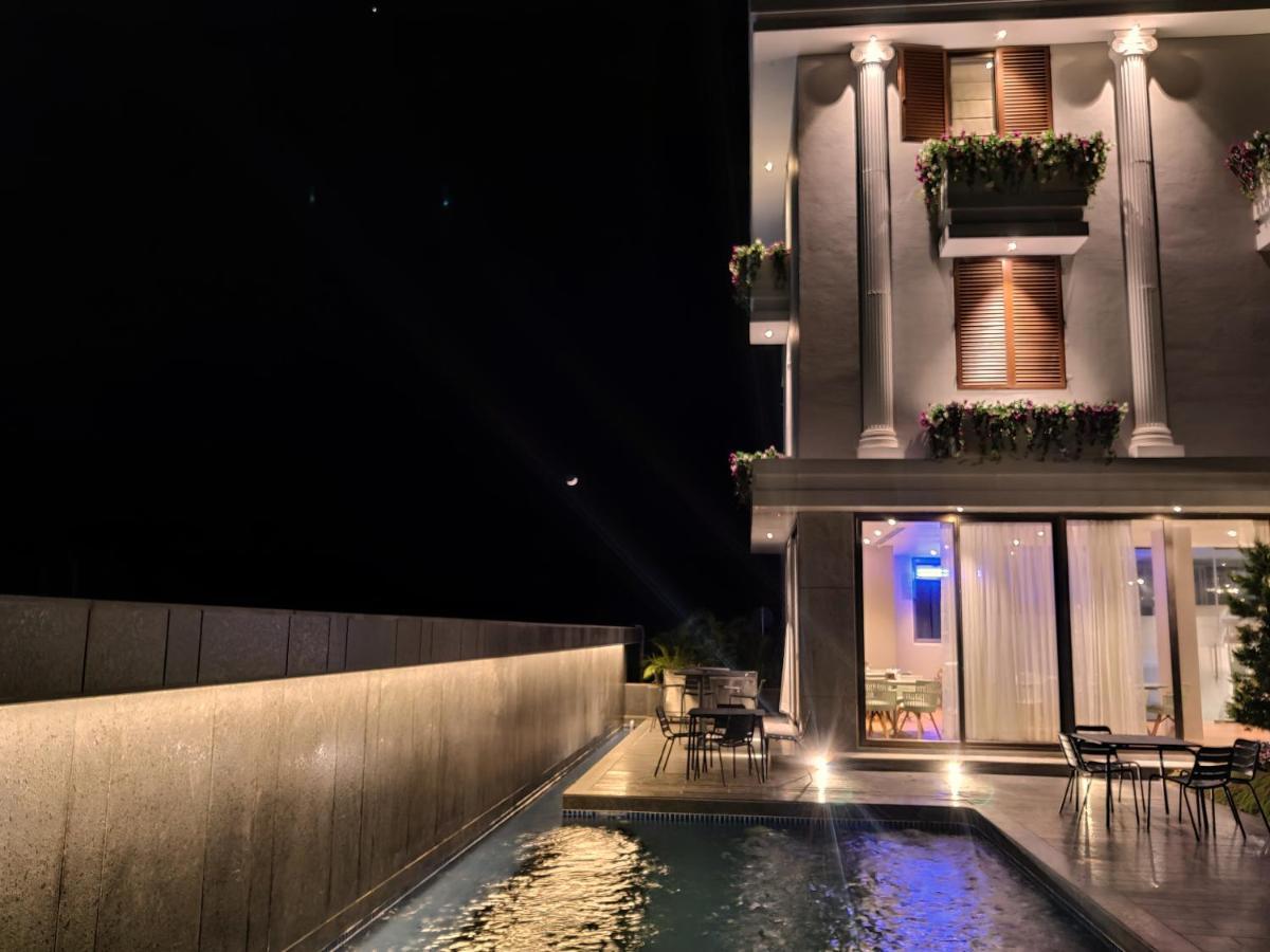 Leela Resort, The Exotic Boutique Hotel - Pure Veg Mahābaleshwar Eksteriør billede