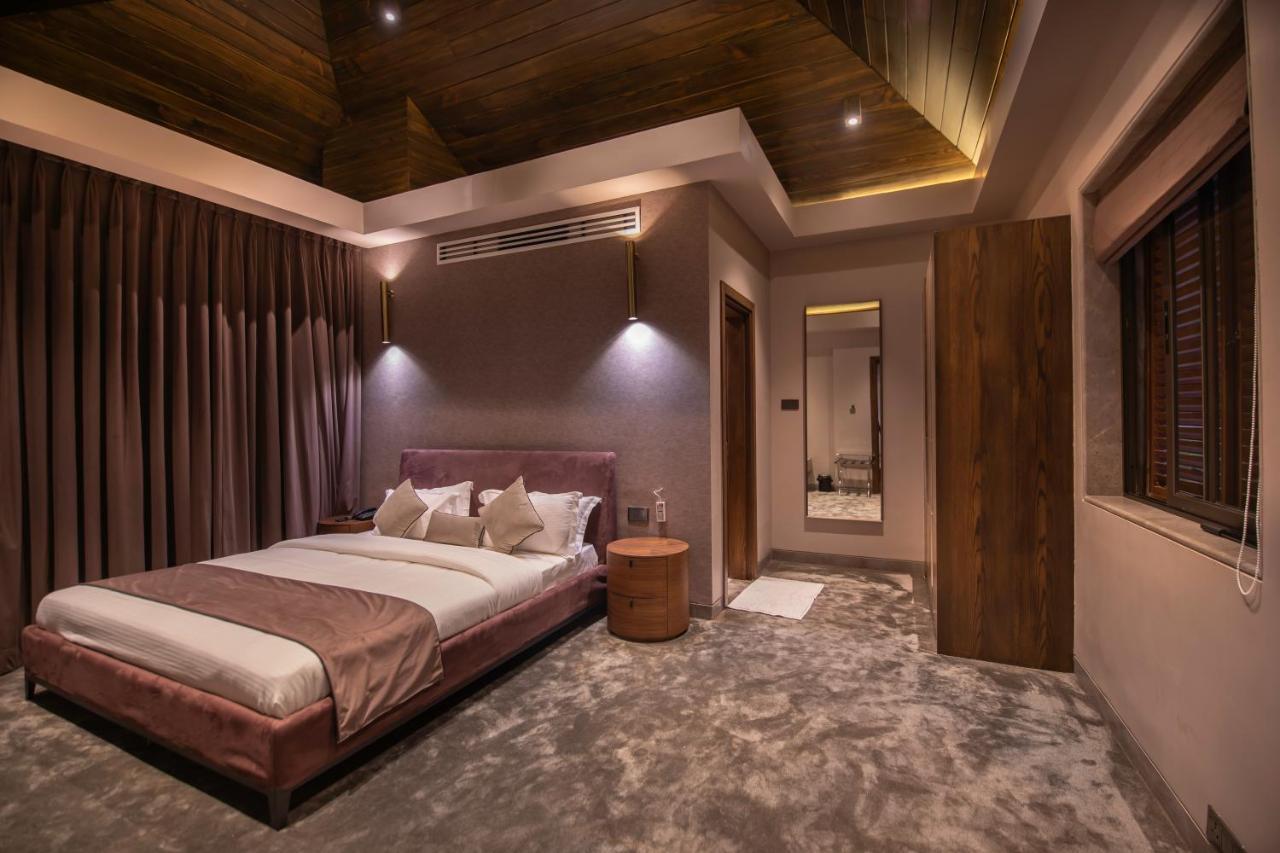 Leela Resort, The Exotic Boutique Hotel - Pure Veg Mahābaleshwar Eksteriør billede