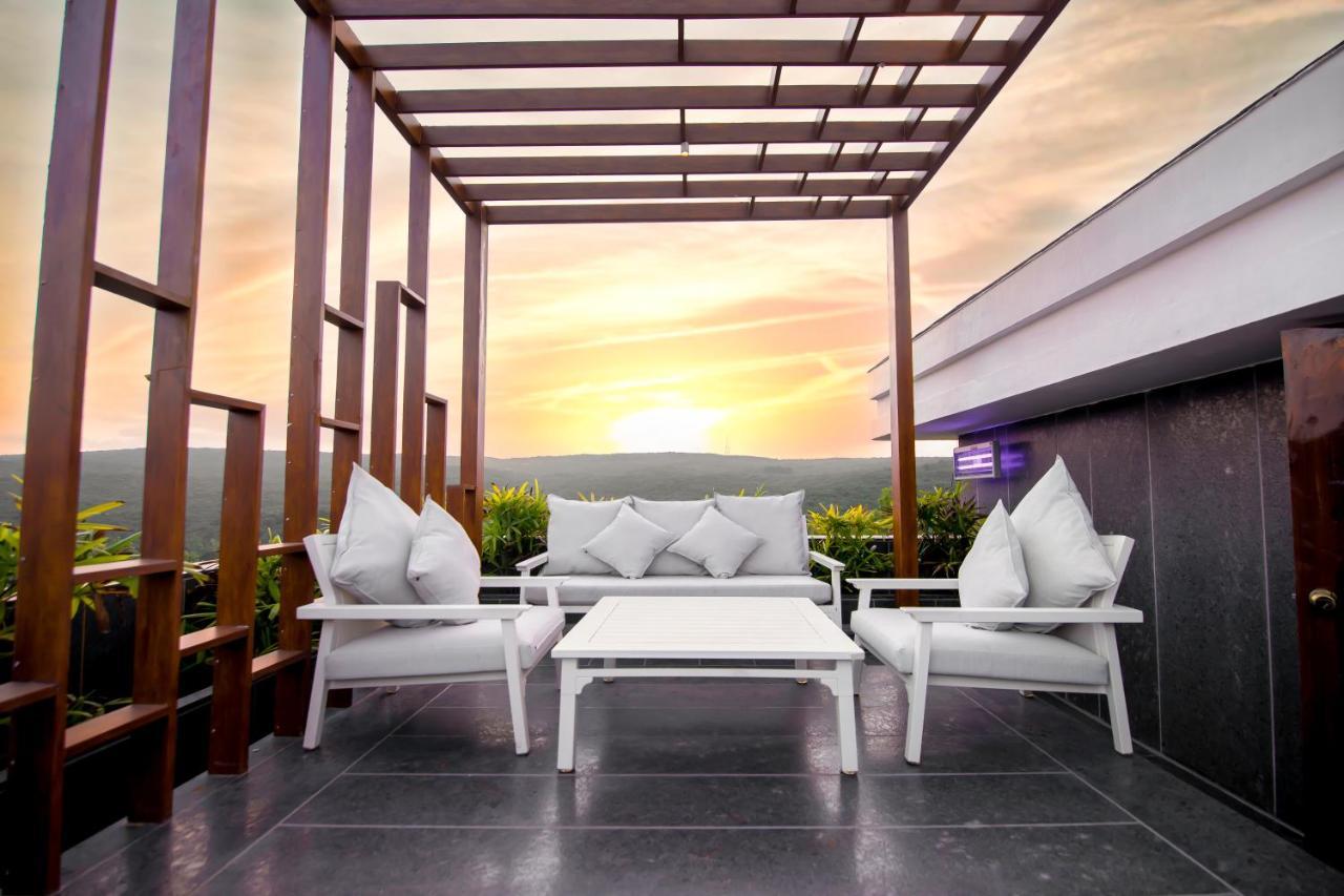 Leela Resort, The Exotic Boutique Hotel - Pure Veg Mahābaleshwar Eksteriør billede