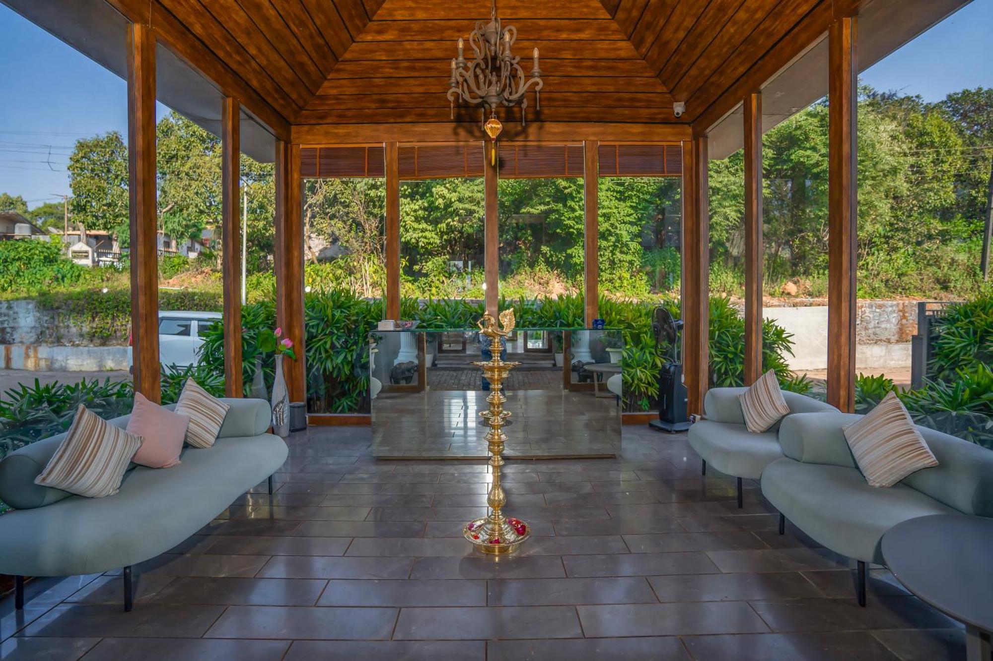 Leela Resort, The Exotic Boutique Hotel - Pure Veg Mahābaleshwar Eksteriør billede